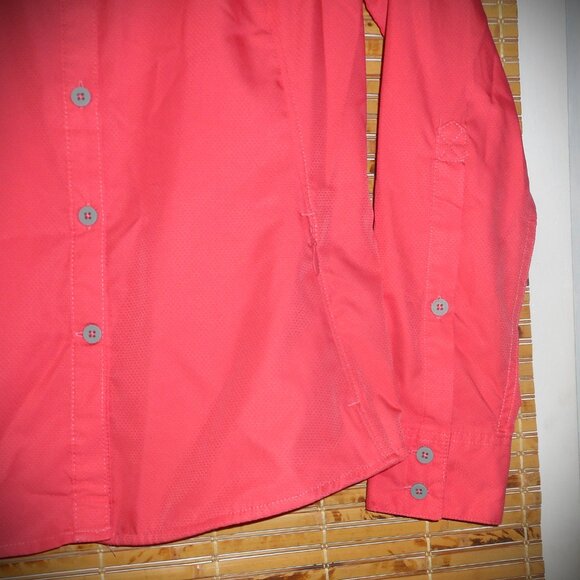 Women’s Field & Stream Pink Vented Long Sleeve Button Top *Tag Size: S - Picture 3 of 7